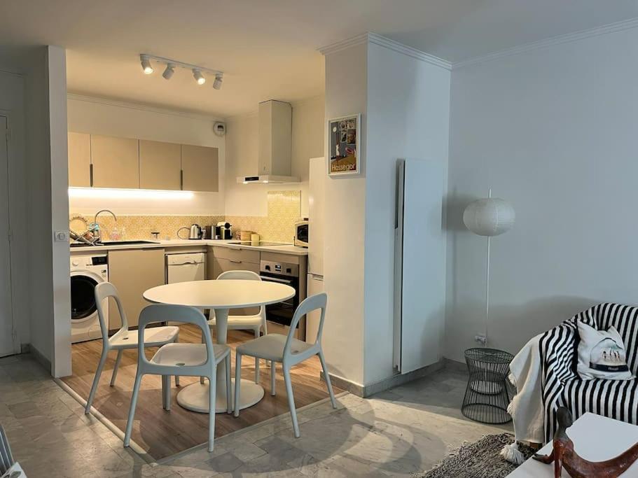 Appartement Calme Et Familial Au Centre D'Hossegor سورت-هوسيغور المظهر الخارجي الصورة